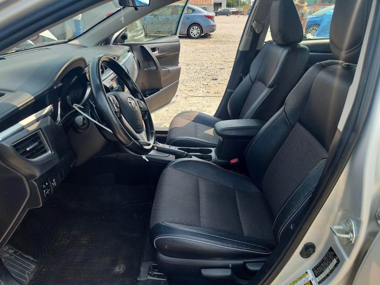 2016 Toyota Corolla S - Фото 7