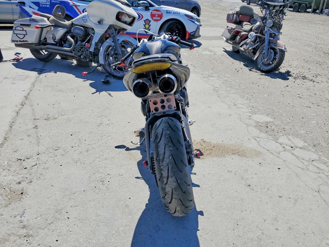2009 Triumph Motorcycle Daytona 675 - Фото 4