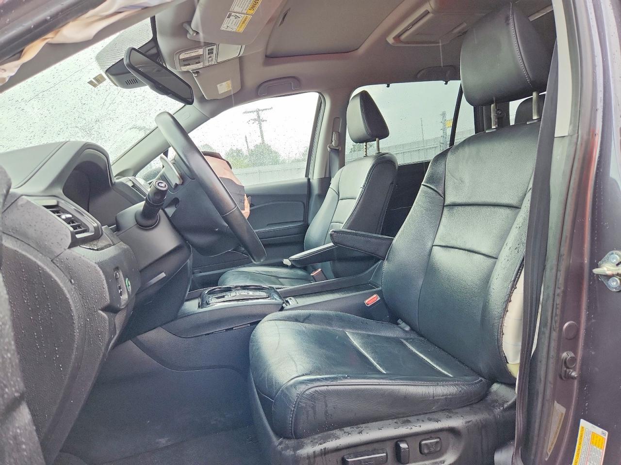 2018 Honda Pilot Touring - Image 7
