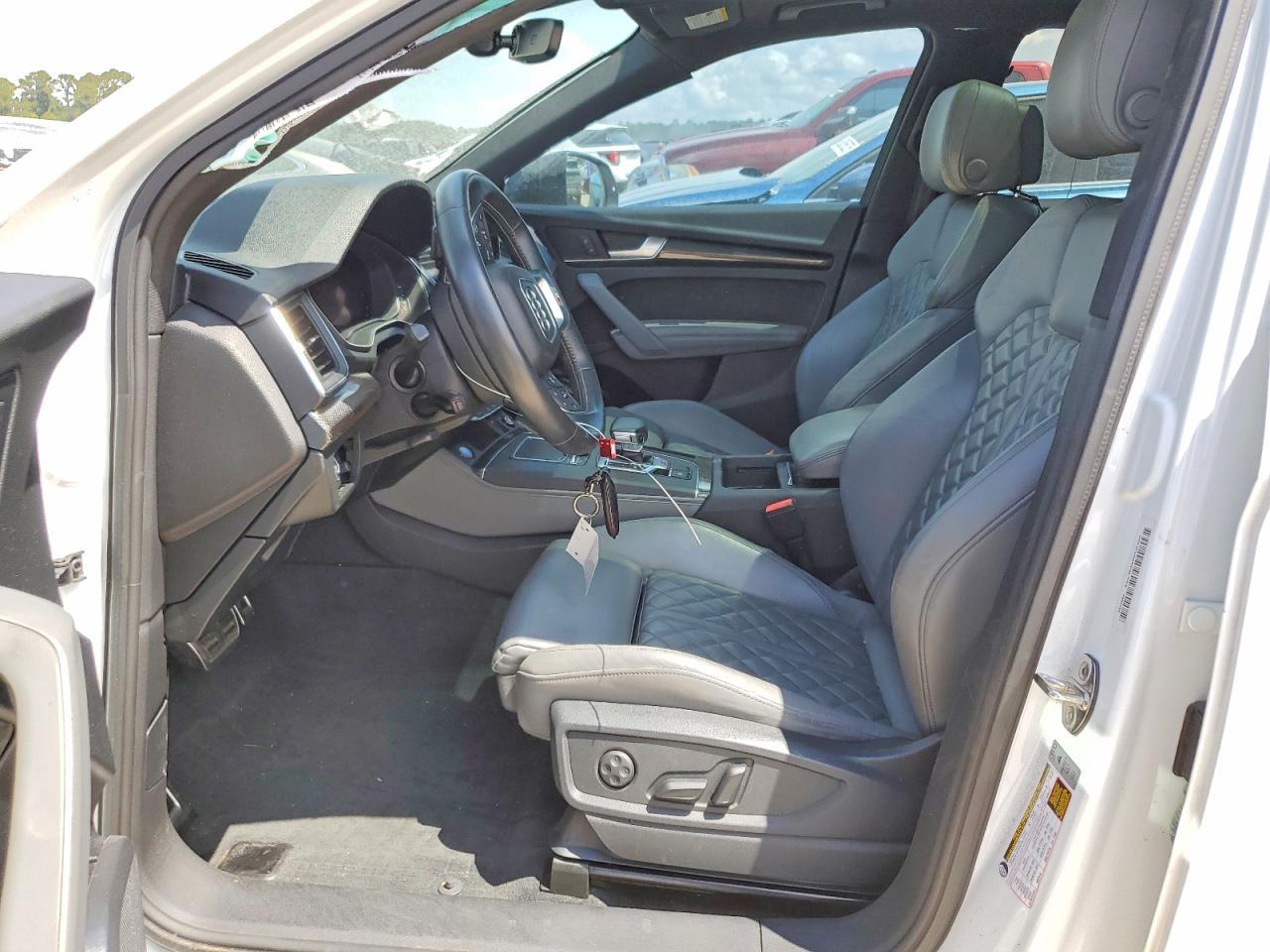 2020 Audi Sq5 Premium Plus - Image 7