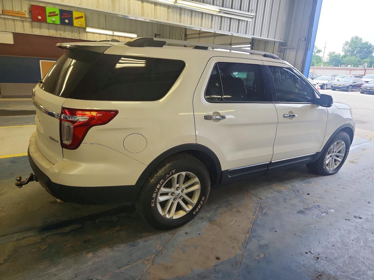 2013 Ford Explorer Xlt - Фото 3