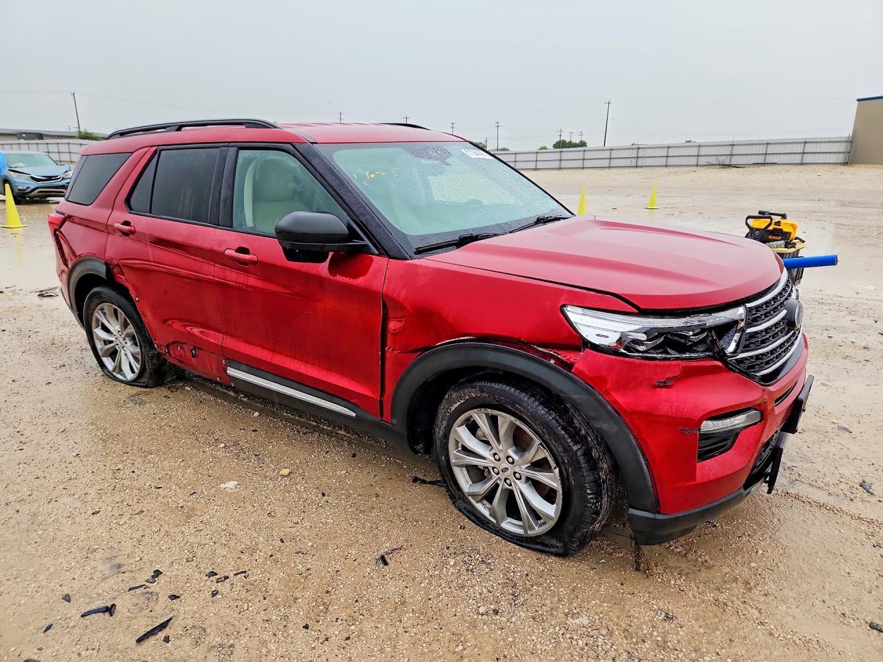 2020 Ford Explorer Xlt - Image 4