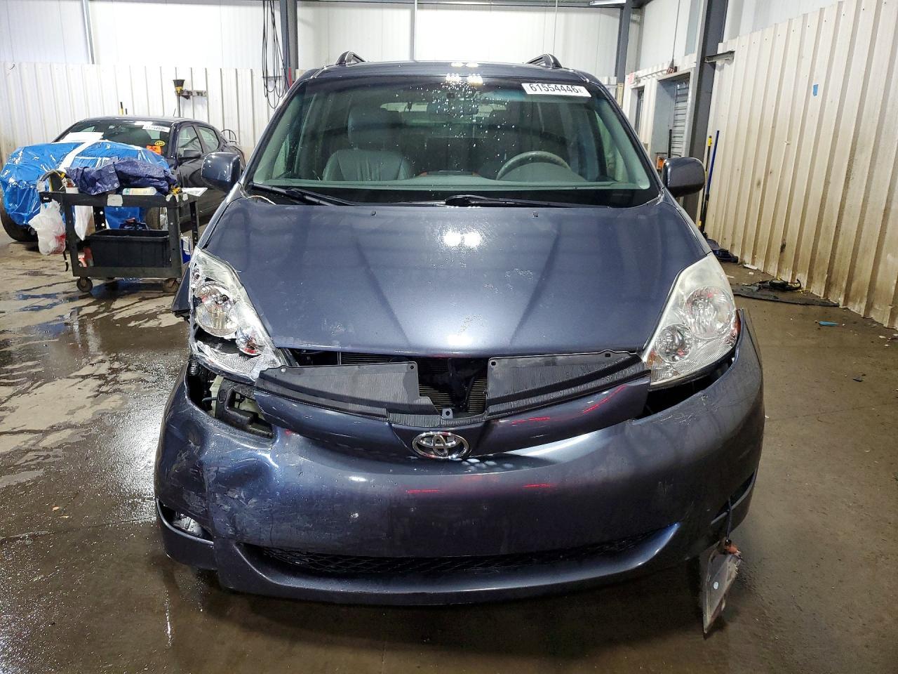 2008 Toyota Sienna Xle - Image 5