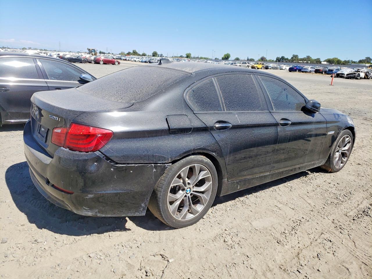 2011 BMW 528 I - Фото 3