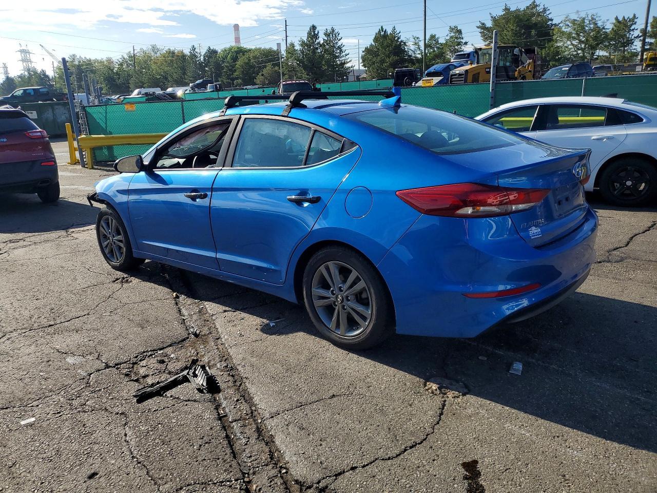 2018 Hyundai Elantra Sel - Фото 2