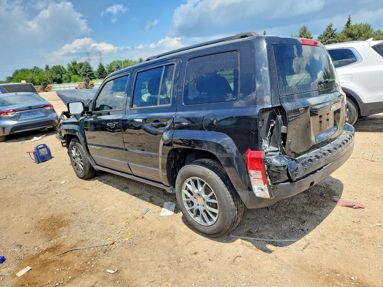 2016 Jeep Patriot Sport - Фото 2