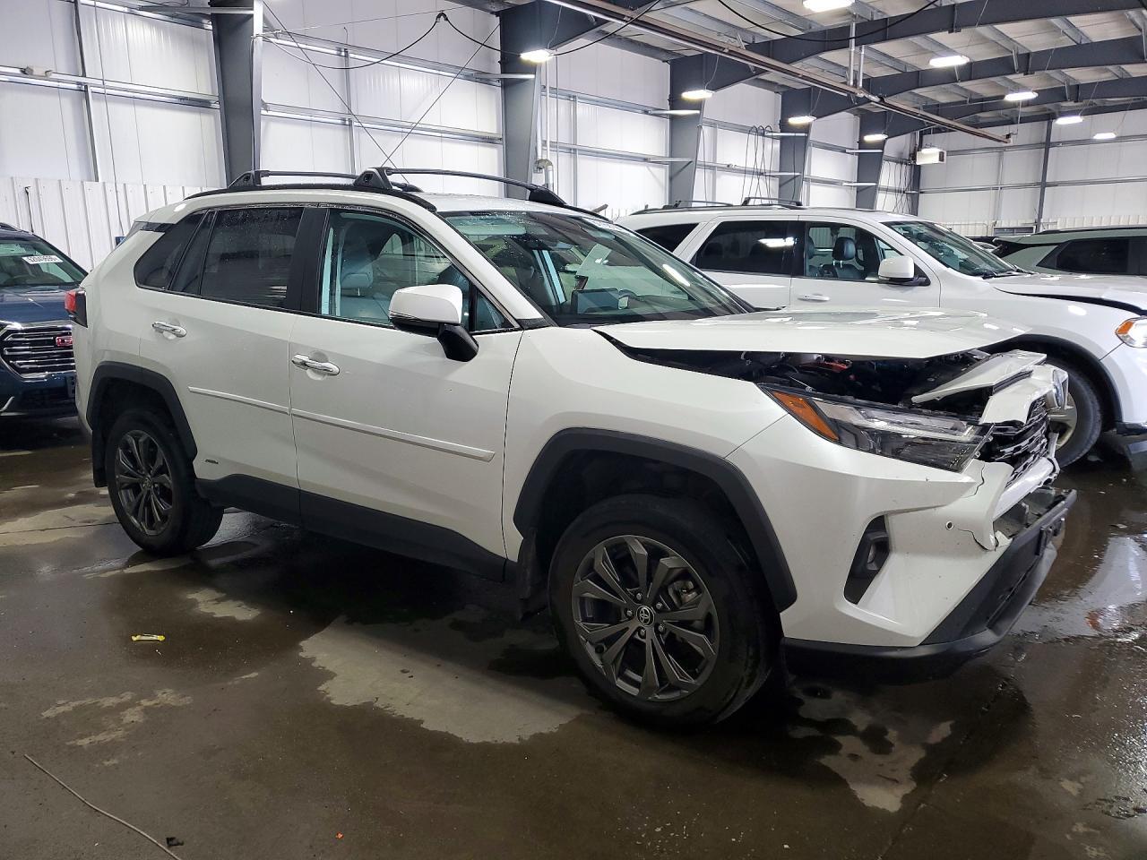 2024 Toyota Rav4 Limited - Фото 4