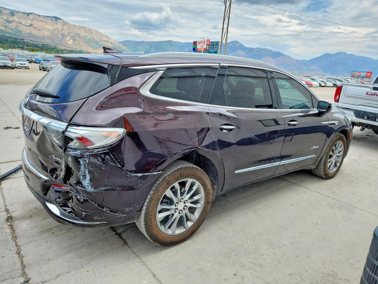 2022 Buick Enclave Avenir - Фото 3