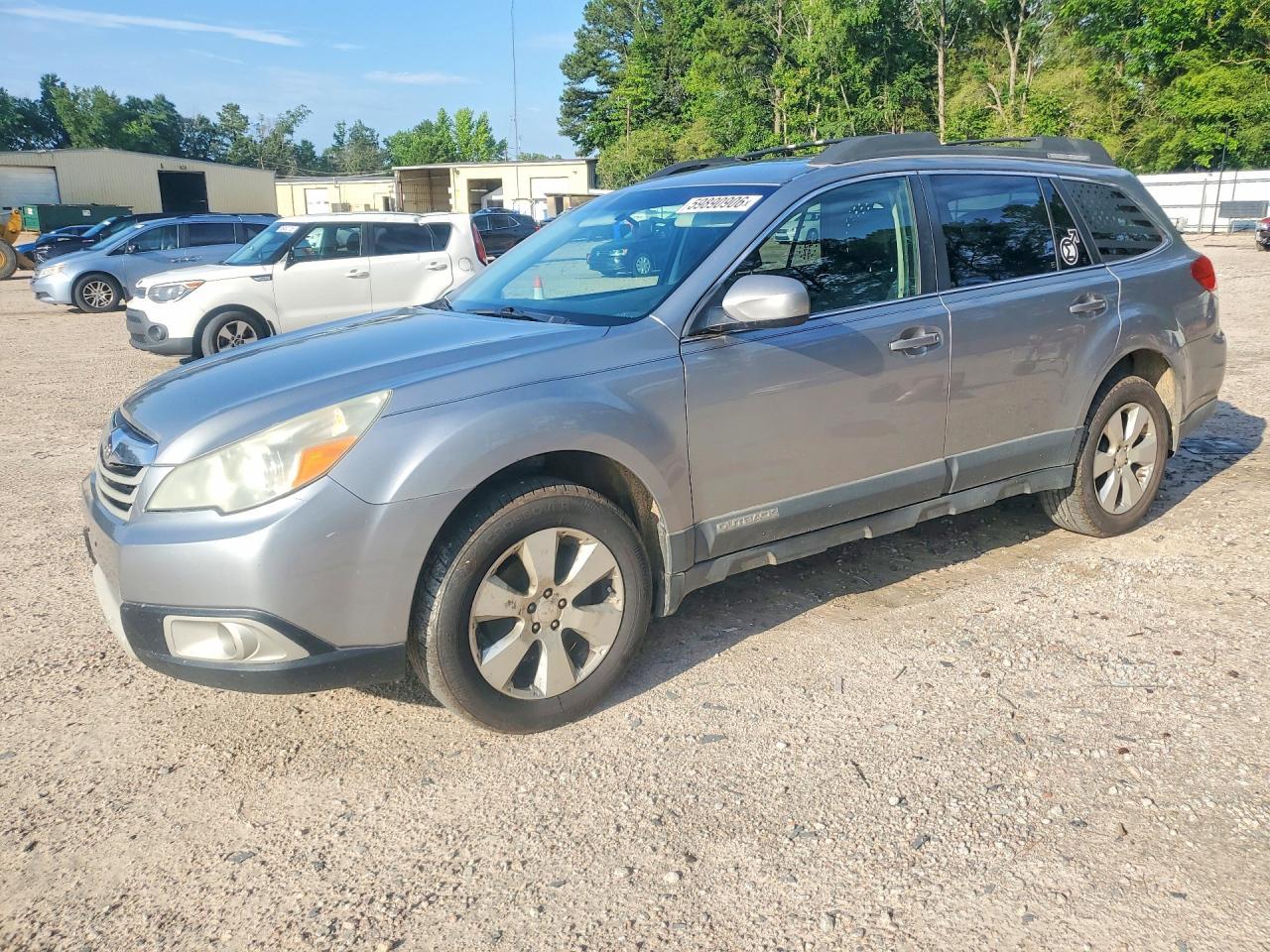 2010 Subaru Outback 2.5I Limited