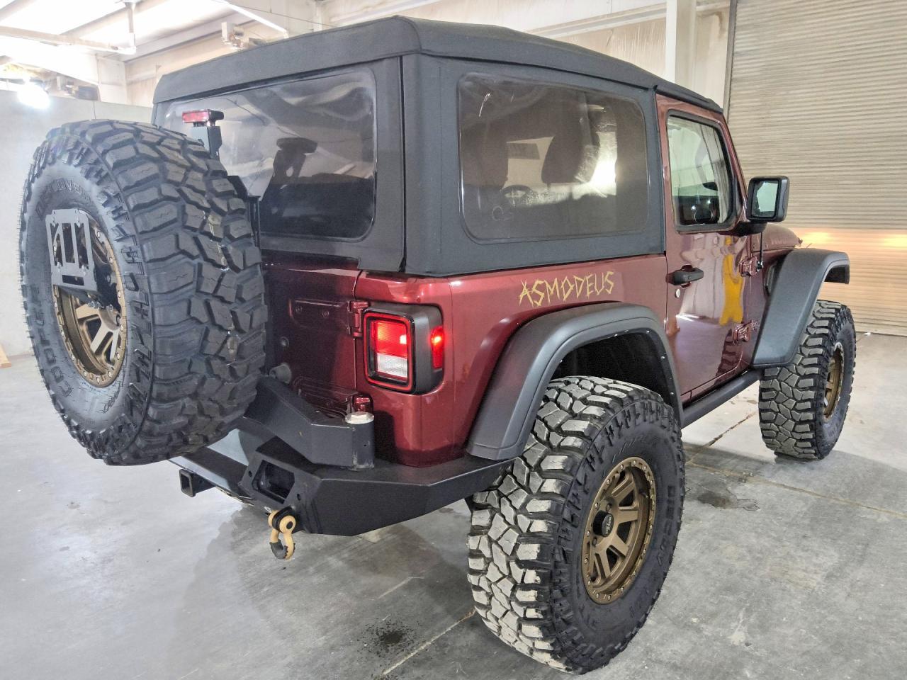 2021 Jep Wrangler R - Фото 3