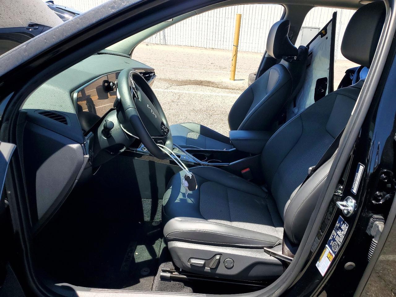 2025 Kia Niro Ex - Image 7