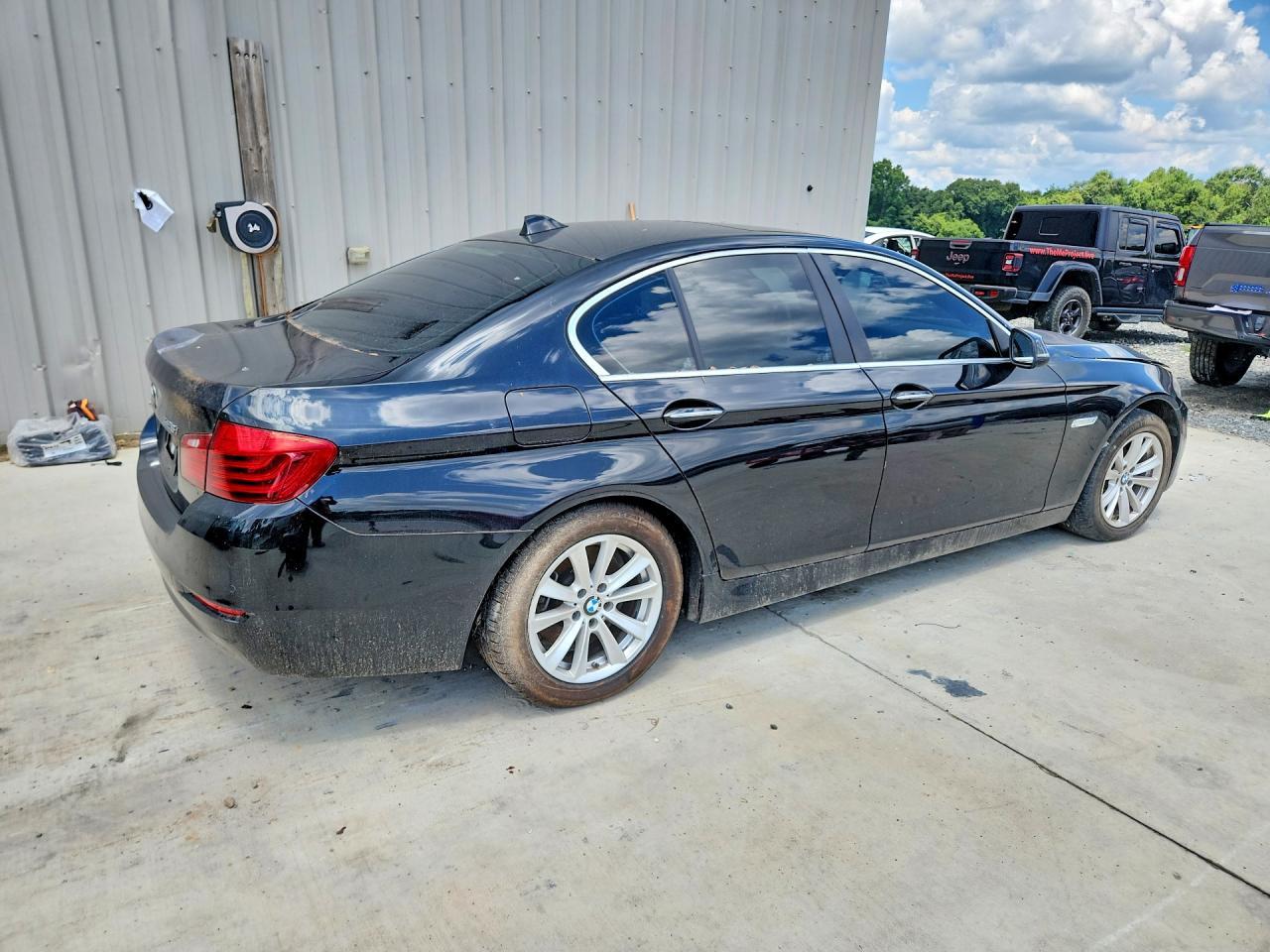 2015 BMW 528 I - Фото 3