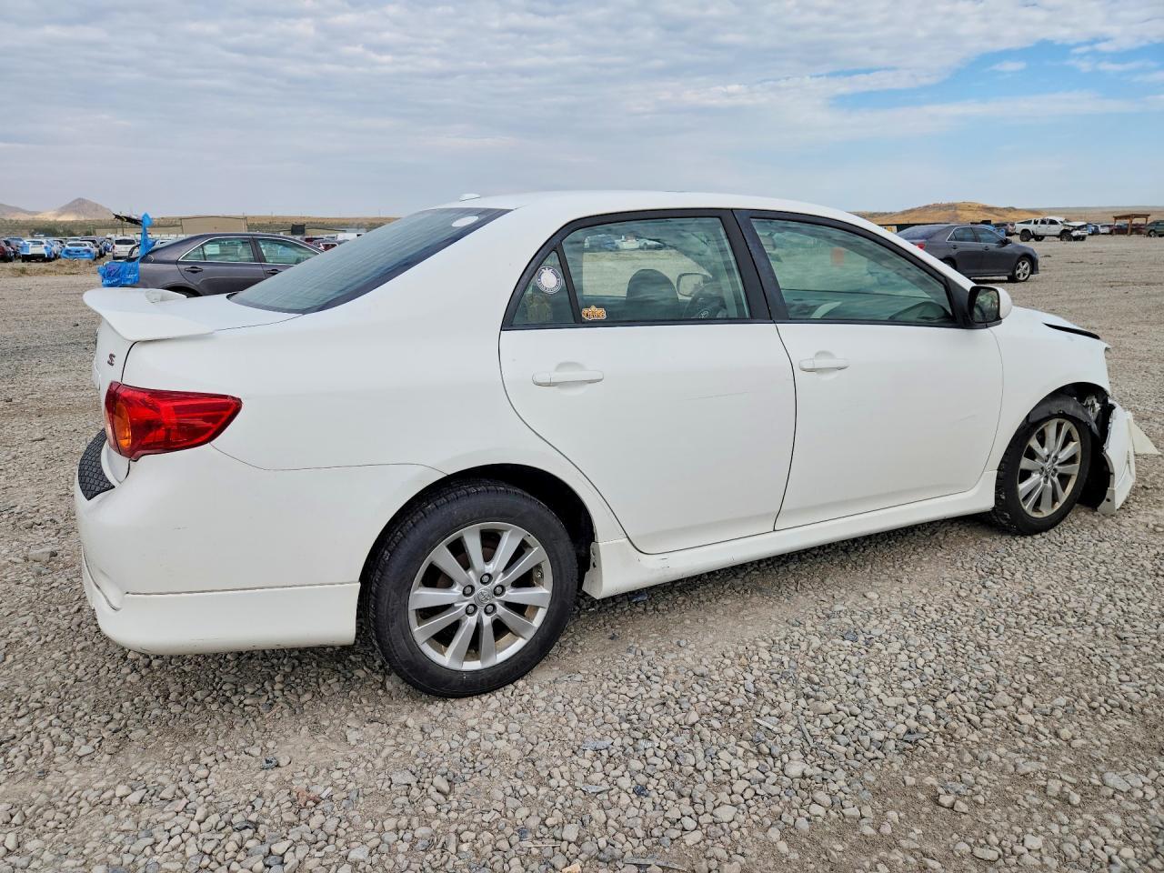 2009 Toyota Corolla S - Фото 3