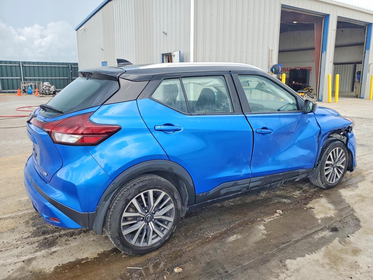 2023 Nissan Kicks Sv - Фото 3