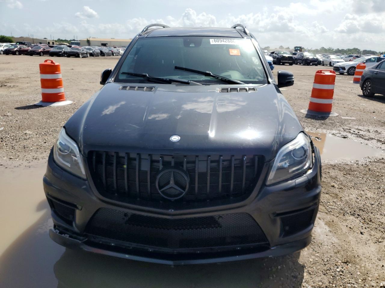 2016 Mercedes-Benz Gl 550 4Matic - Фото 5