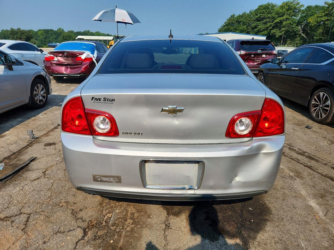 2010 Chevrolet Malibu Ls - Фото 6
