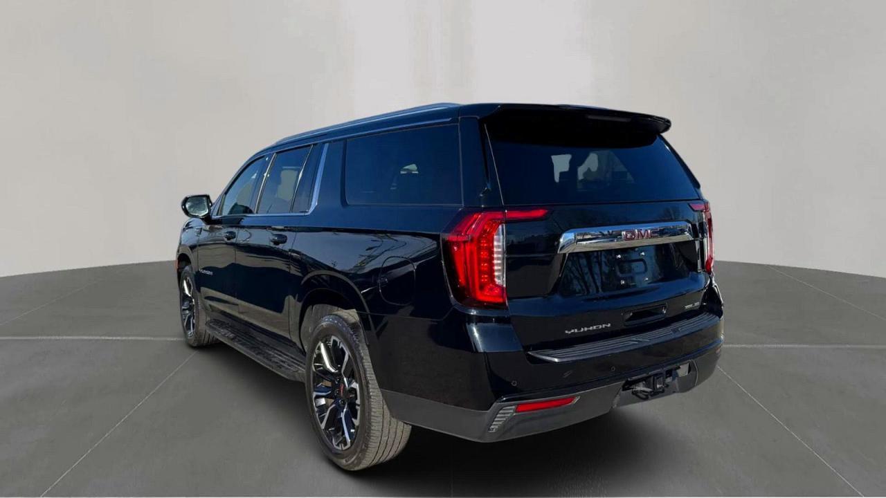 2022 GMC Yukon Xl C1500 Sle - Image 3