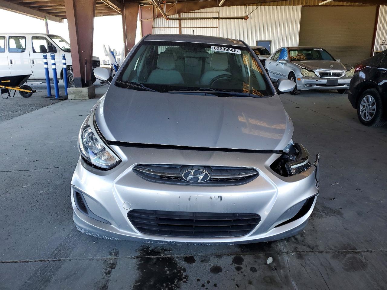 2016 Hyundai Accent - Image 5
