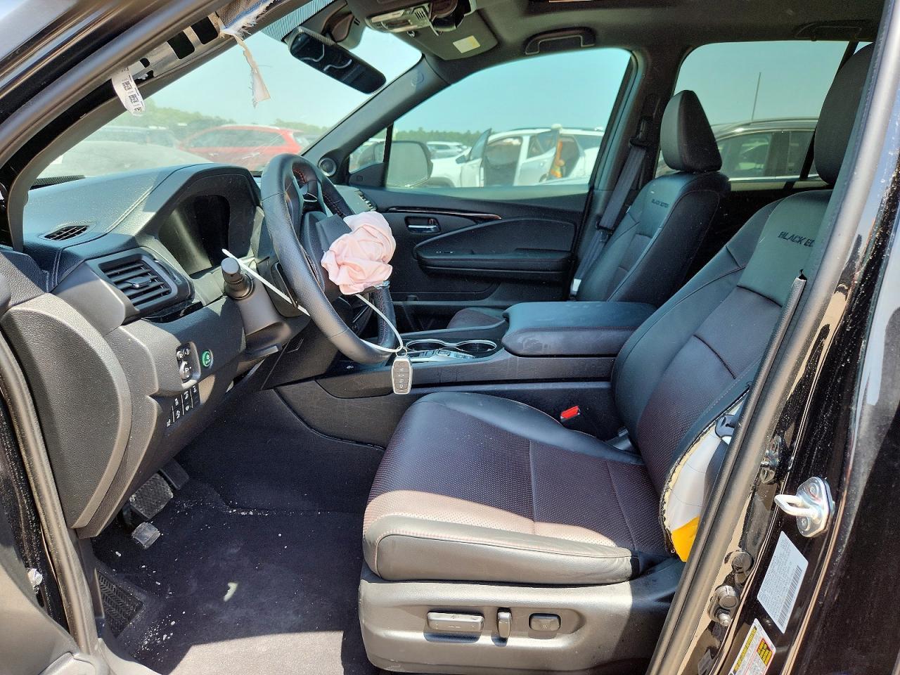 2025 Honda Ridgeline Black Edition - Image 7