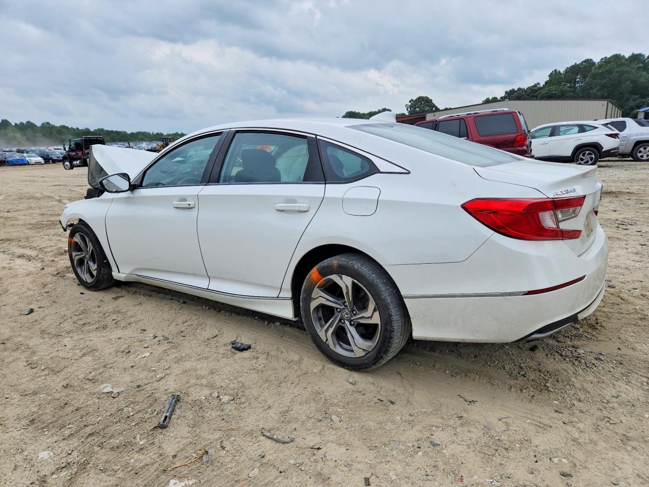 2018 Honda Accord Ex - Фото 2