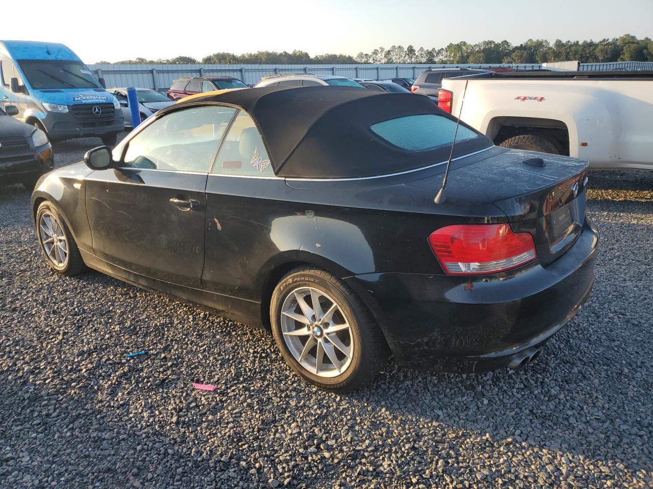 2011 BMW 128 I - Фото 2