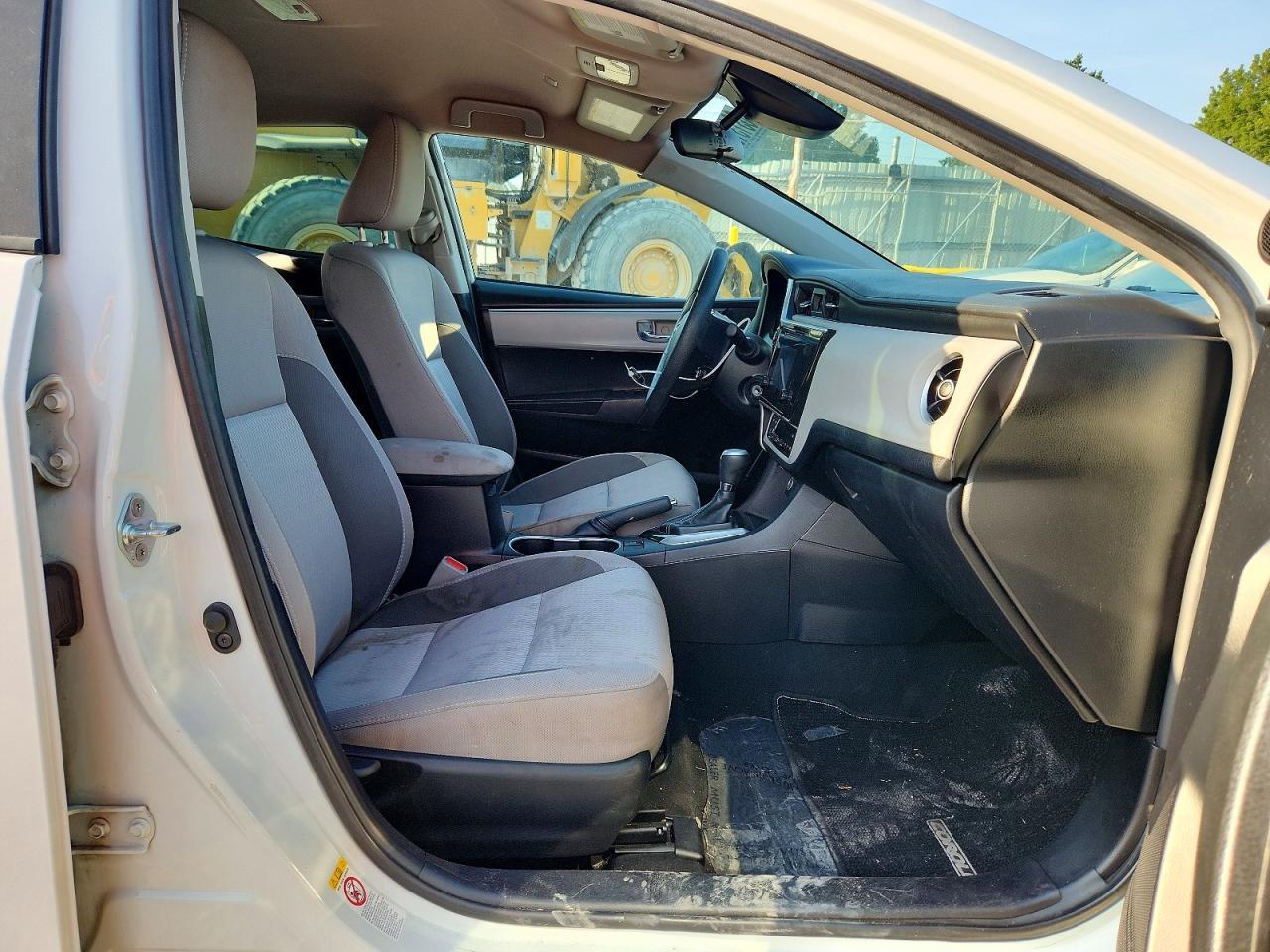 2019 Toyota Corolla Le - Image 7