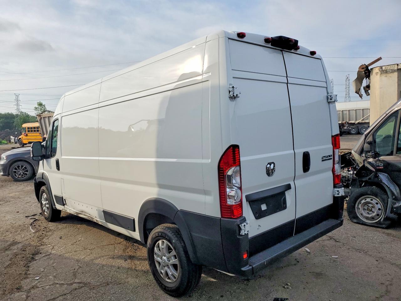 2024 Ram Promaster 2500 2500 High - Фото 2