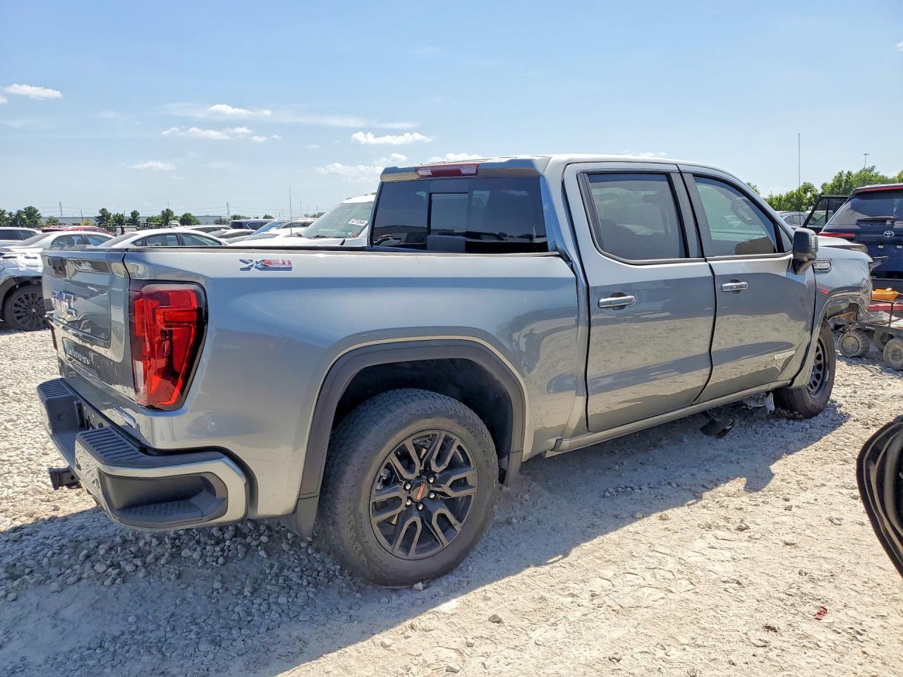 2026 GMC Sierra K1500 Elevation - Image 3