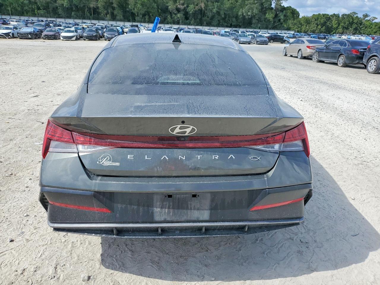 2024 Hyundai Elantra Sel - Image 6