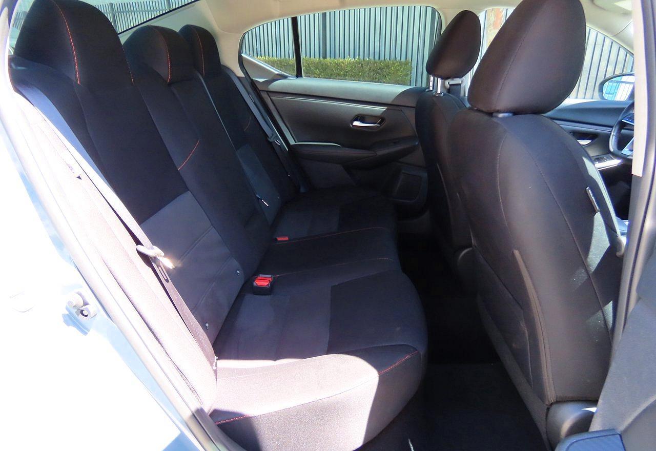 2025 Nissan Sentra Sr - Фото 6
