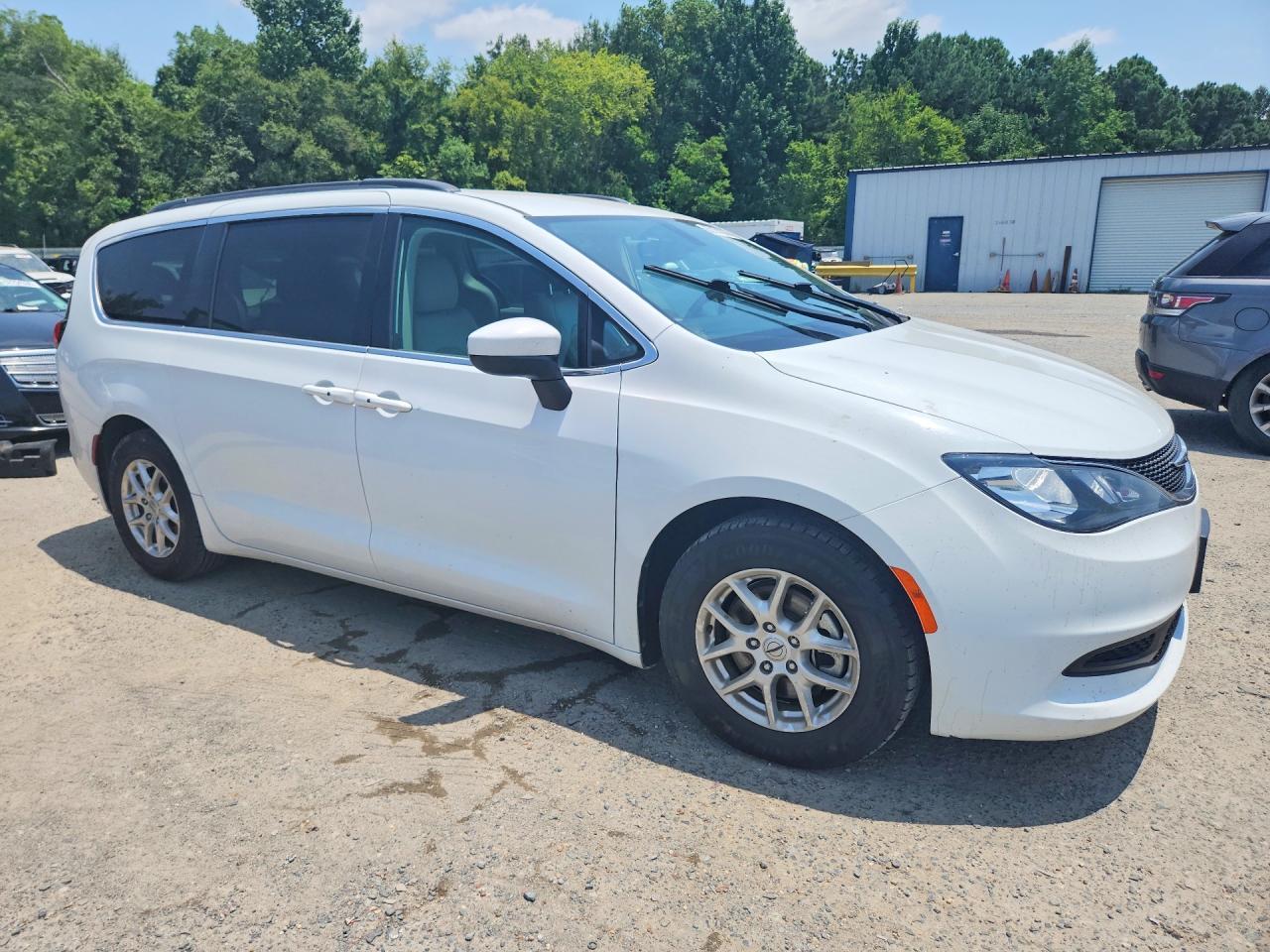 2021 Chrysler Voyager Lxi - Фото 4