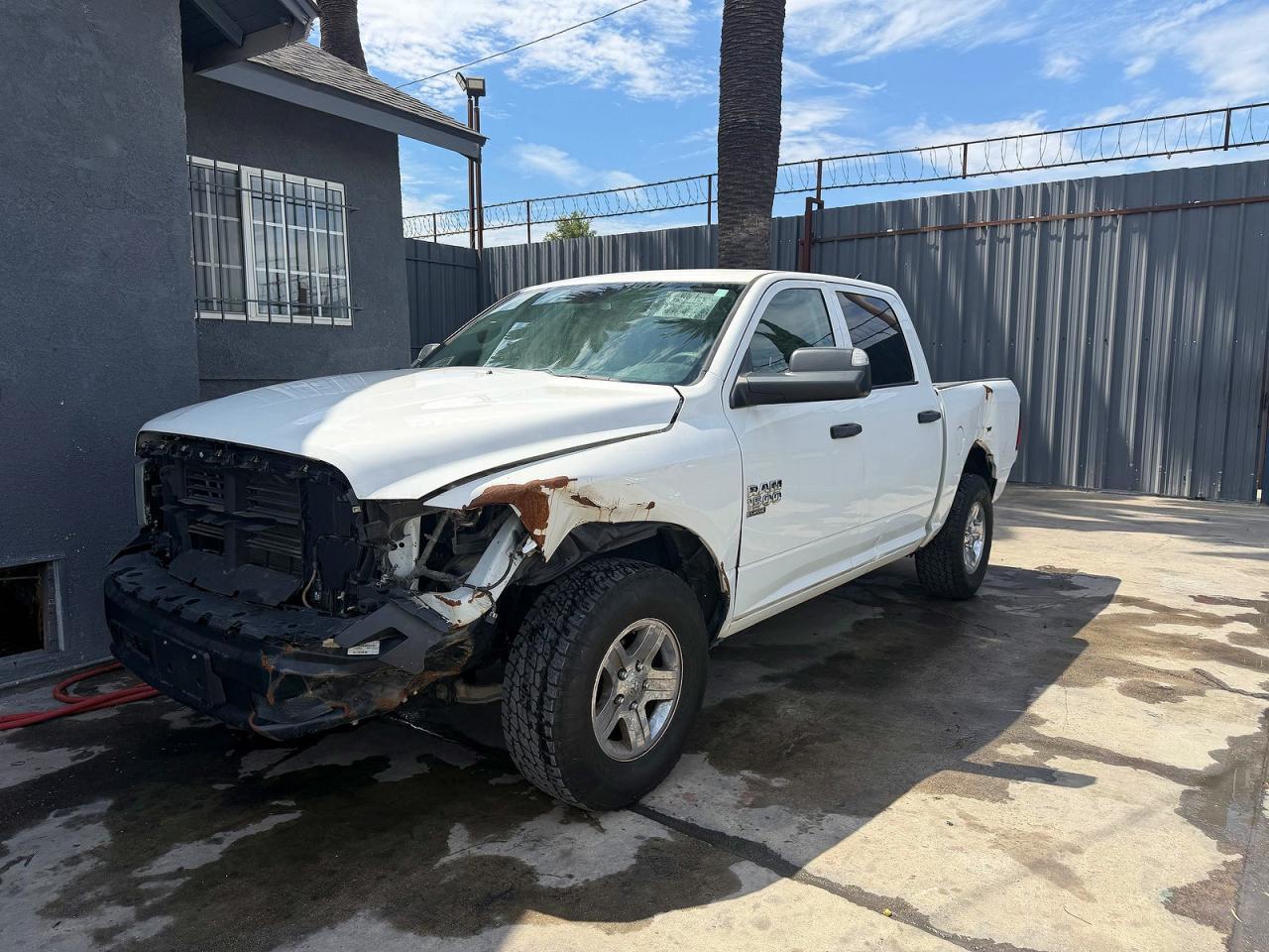 2022 Ram 1500 Classic Tradesman - Image 2