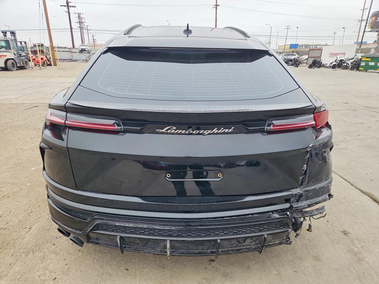2019 Lamborghini Urus - Фото 6