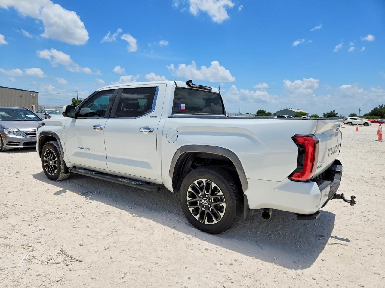2024 Toyota Tundra Crewmax Limited - Image 2