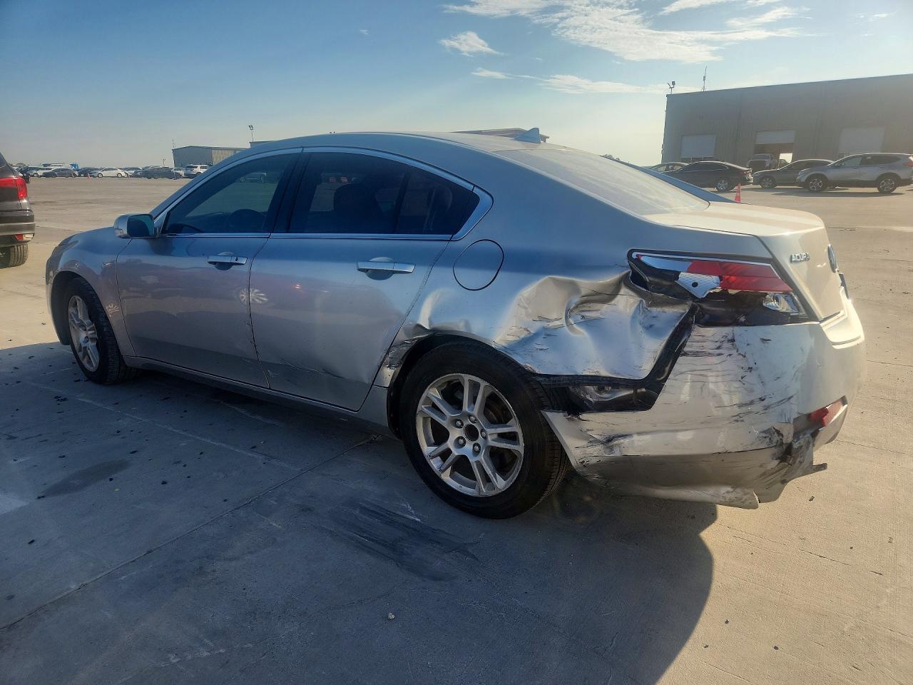 2011 Acura Tl - Фото 2