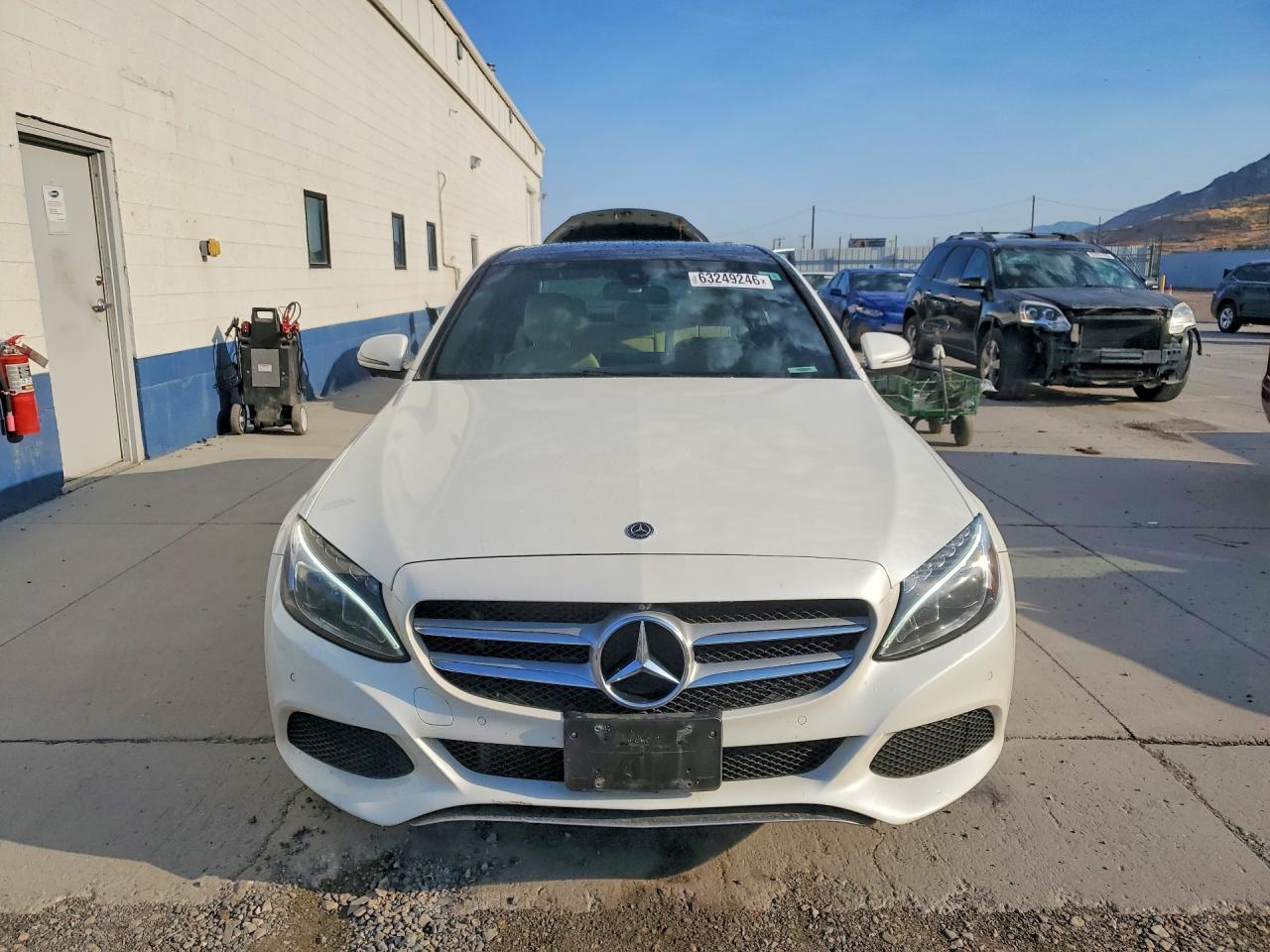 2018 Mercedes-Benz C 300 4Matic - Image 5