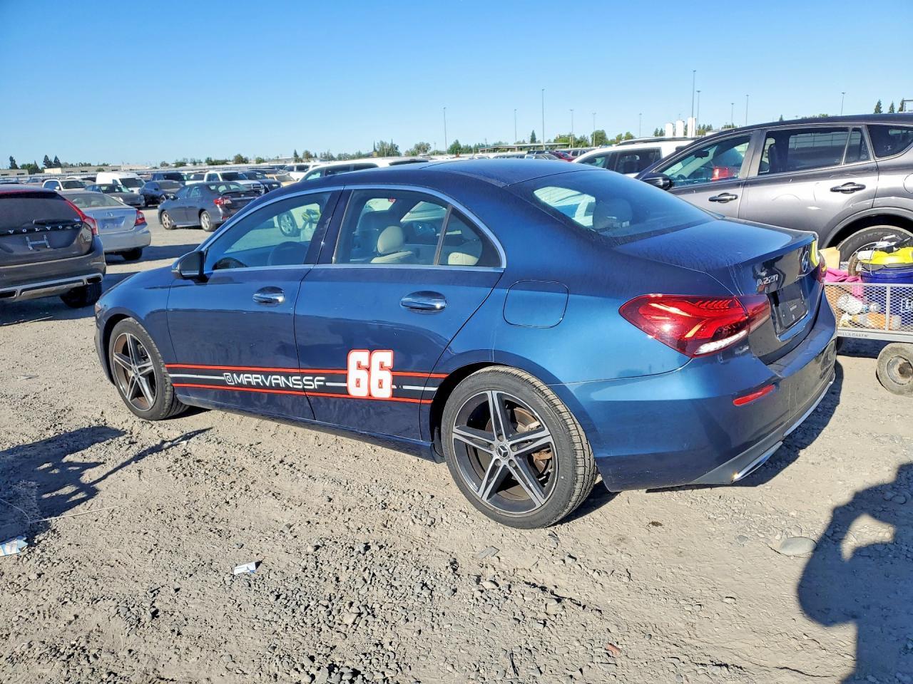 2022 Mercedes-Benz A 220 - Image 2
