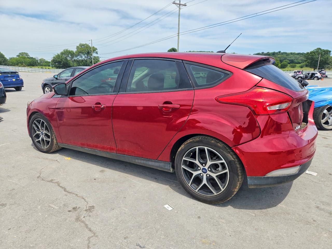 2017 Ford Focus Sel - Image 2