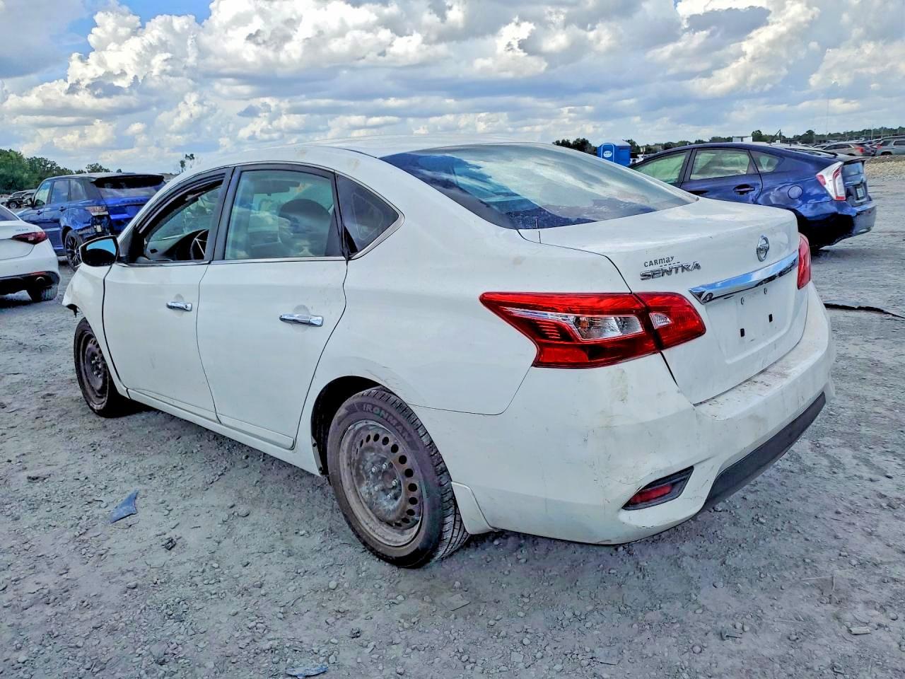 2018 Nissan Sentra S - Image 2