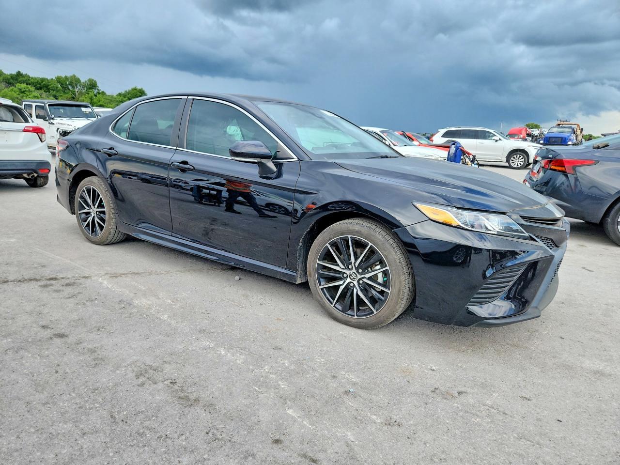 2024 Toyota Camry Se - Фото 4
