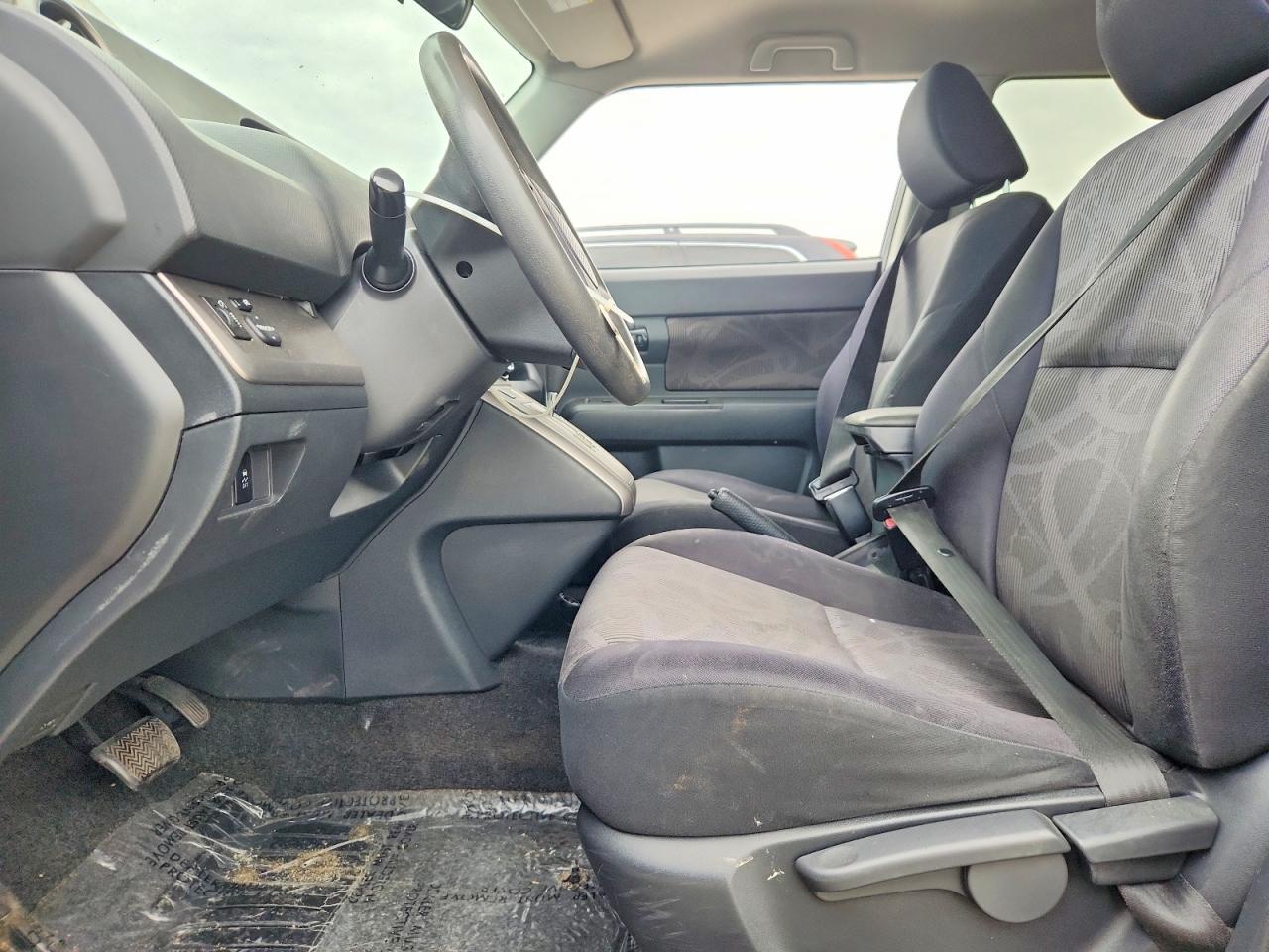 2013 Scion Xb Base - Фото 7