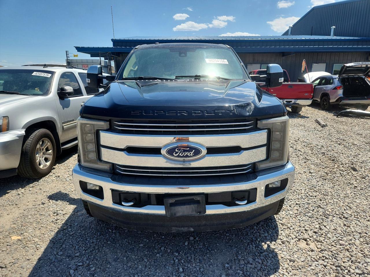 2017 Ford F350 Super Duty - Image 5