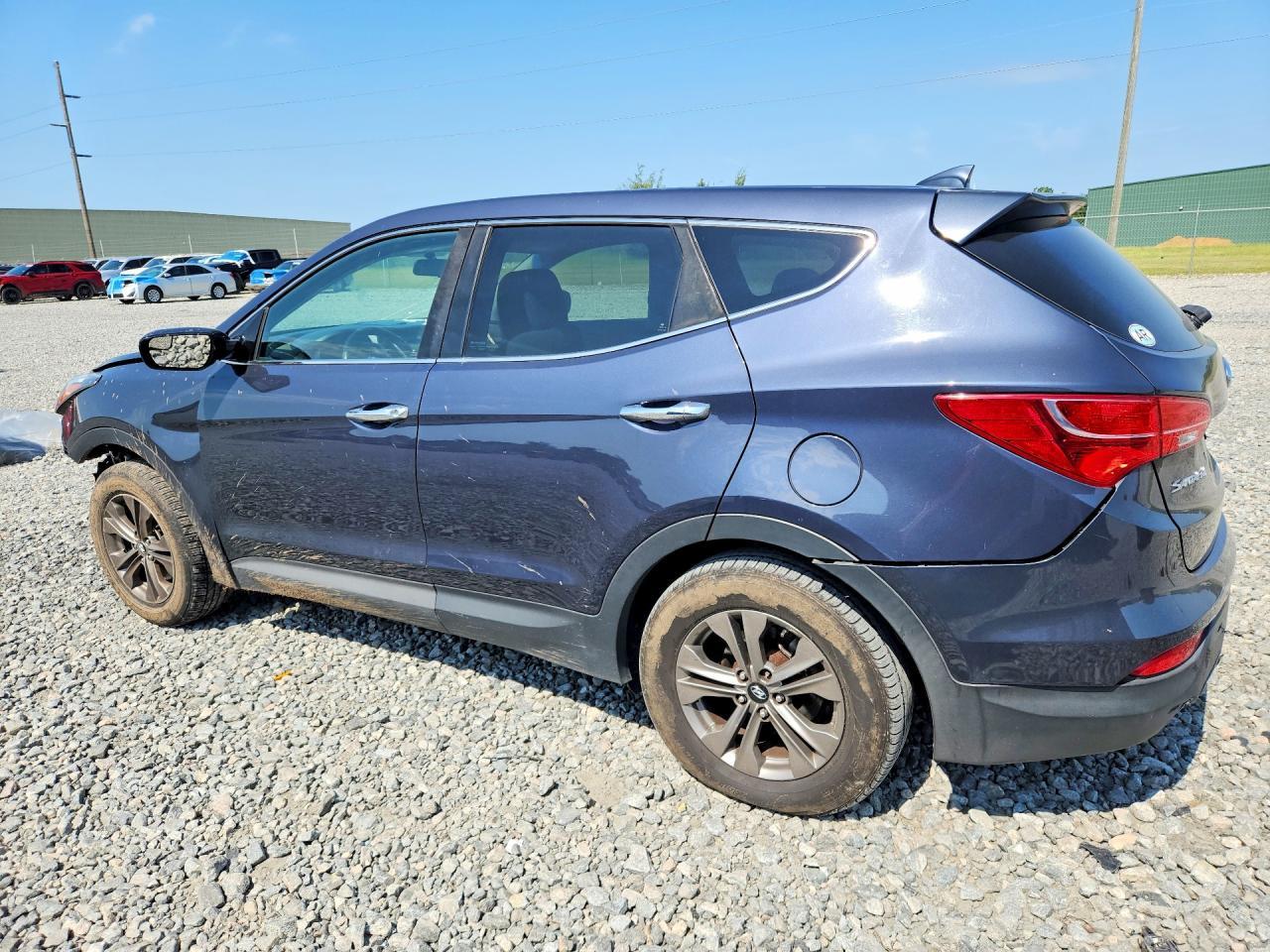 2016 Hyundai Santa Fe Sport 2.4L - Image 2