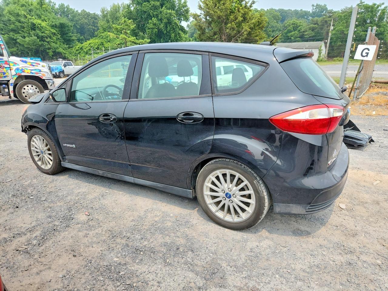 2013 Ford C-Max Se - Фото 2