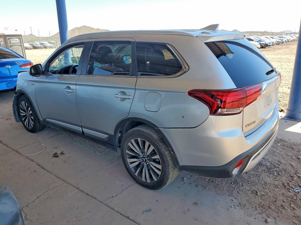 2019 Mitsubishi Outlander Gt - Фото 2