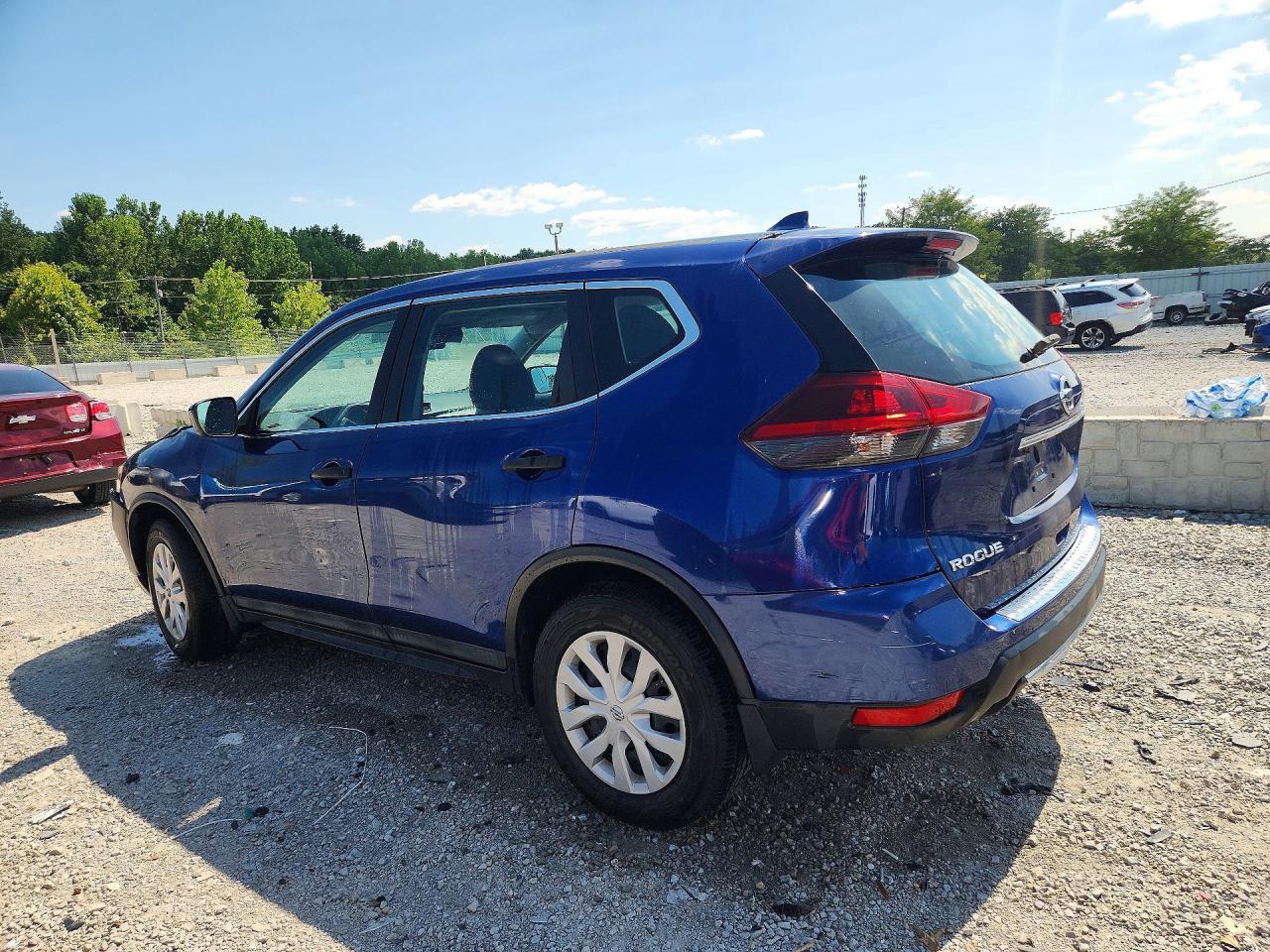 2018 Nissan Rogue S - Фото 2