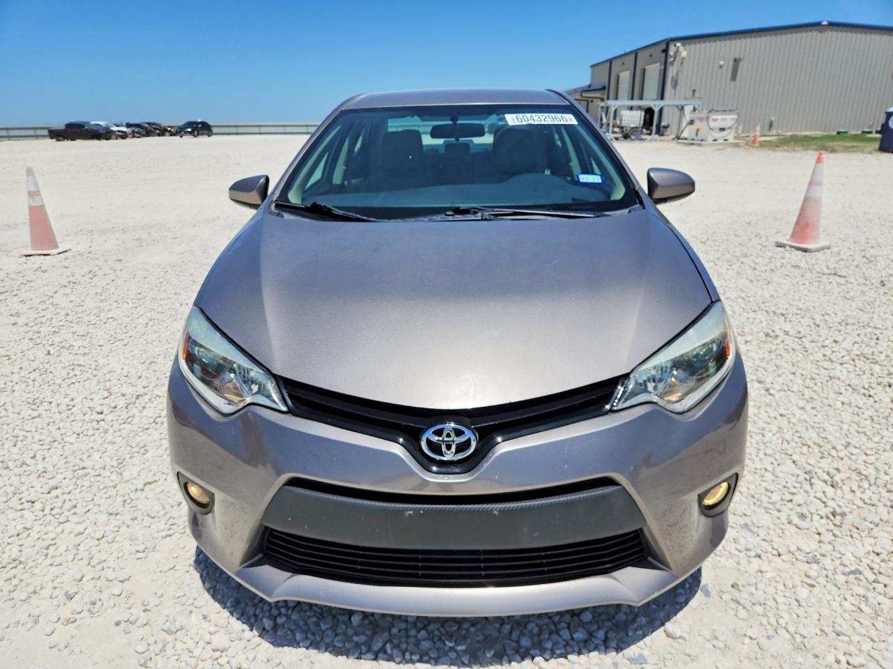 2015 Toyota Corolla Le - Фото 5