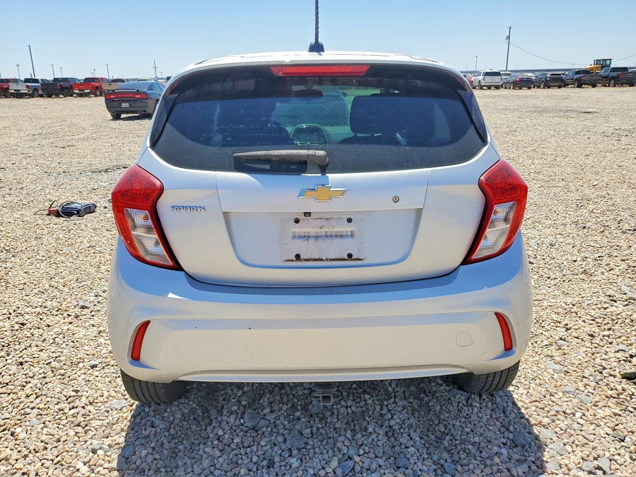 2018 Chevrolet Spark Ls - Фото 6