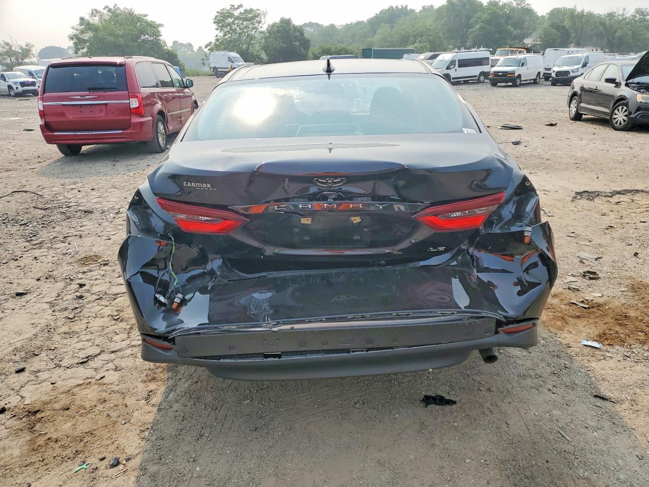 2023 Toyota Camry Le - Image 6