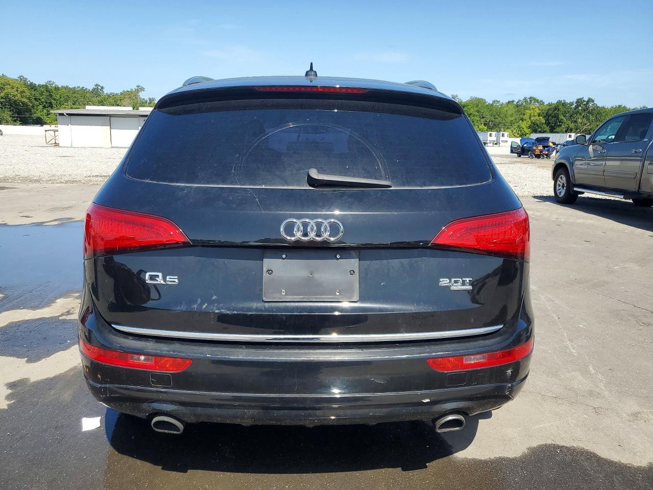 2015 Audi Q5 Premium - Image 6